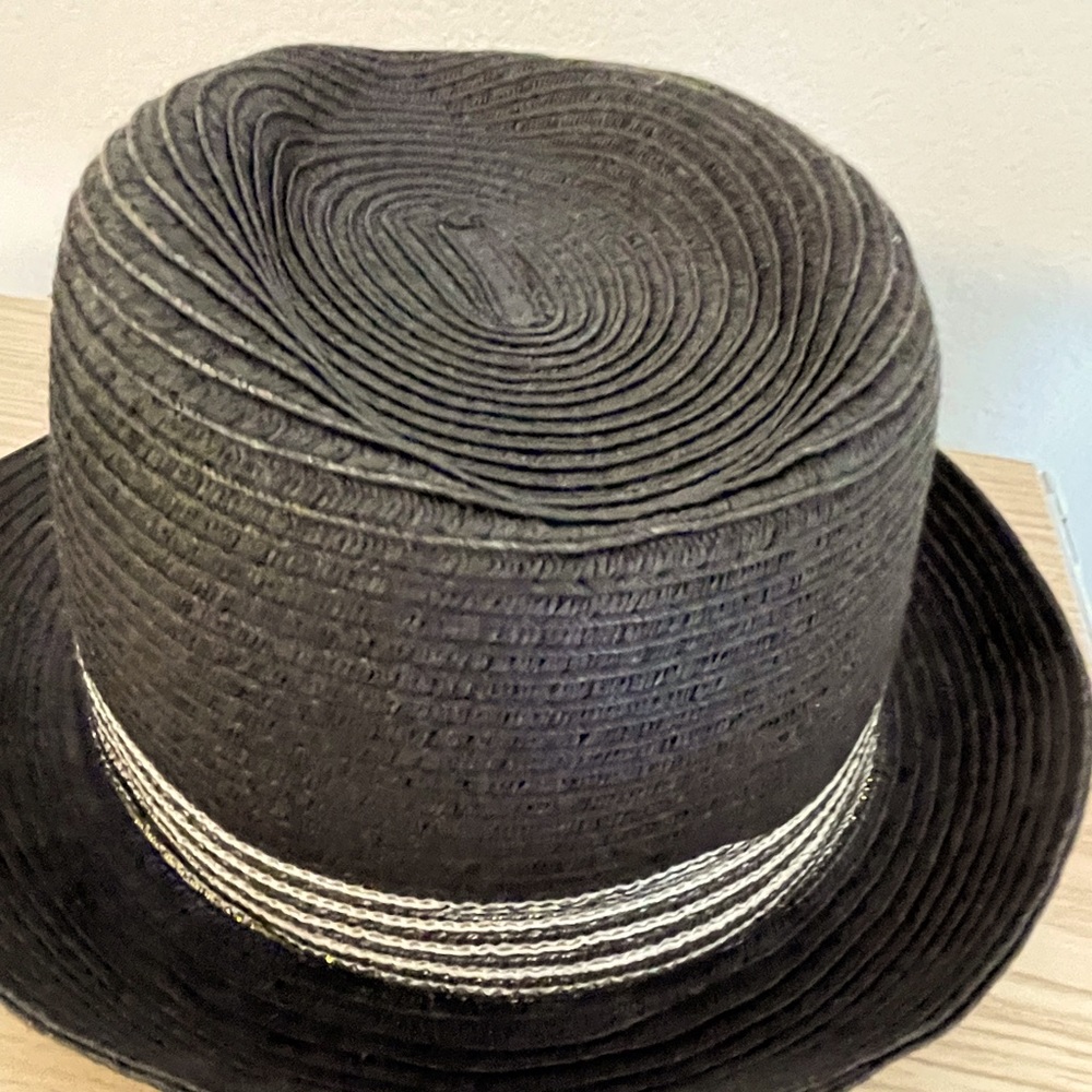 L*Space Hat size o/s in very good condition